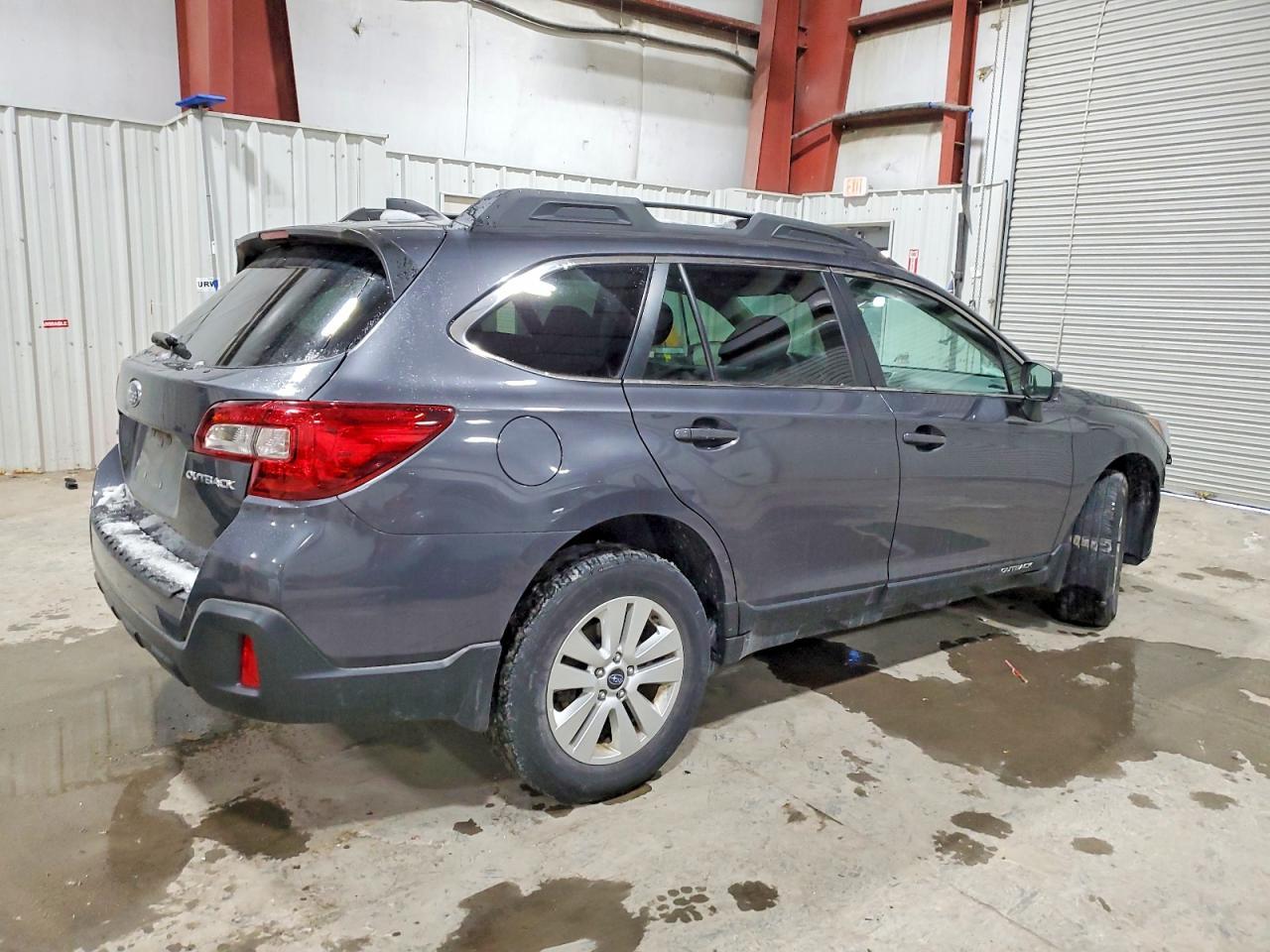 2019 SUBARU Outback
