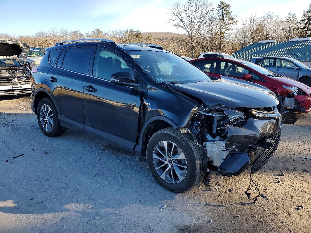 2016 TOYOTA RAV4