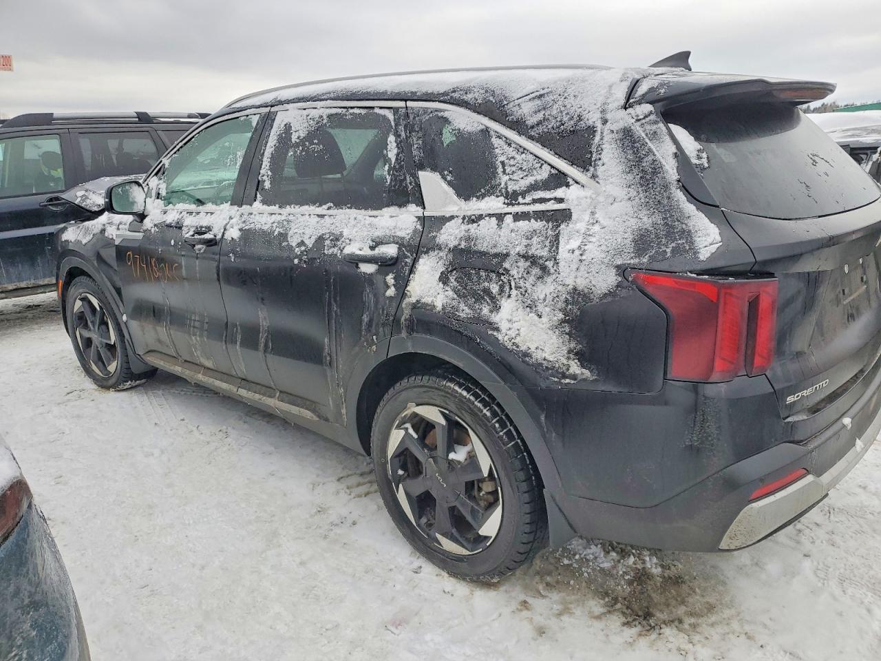 2025 KIA SORENTO