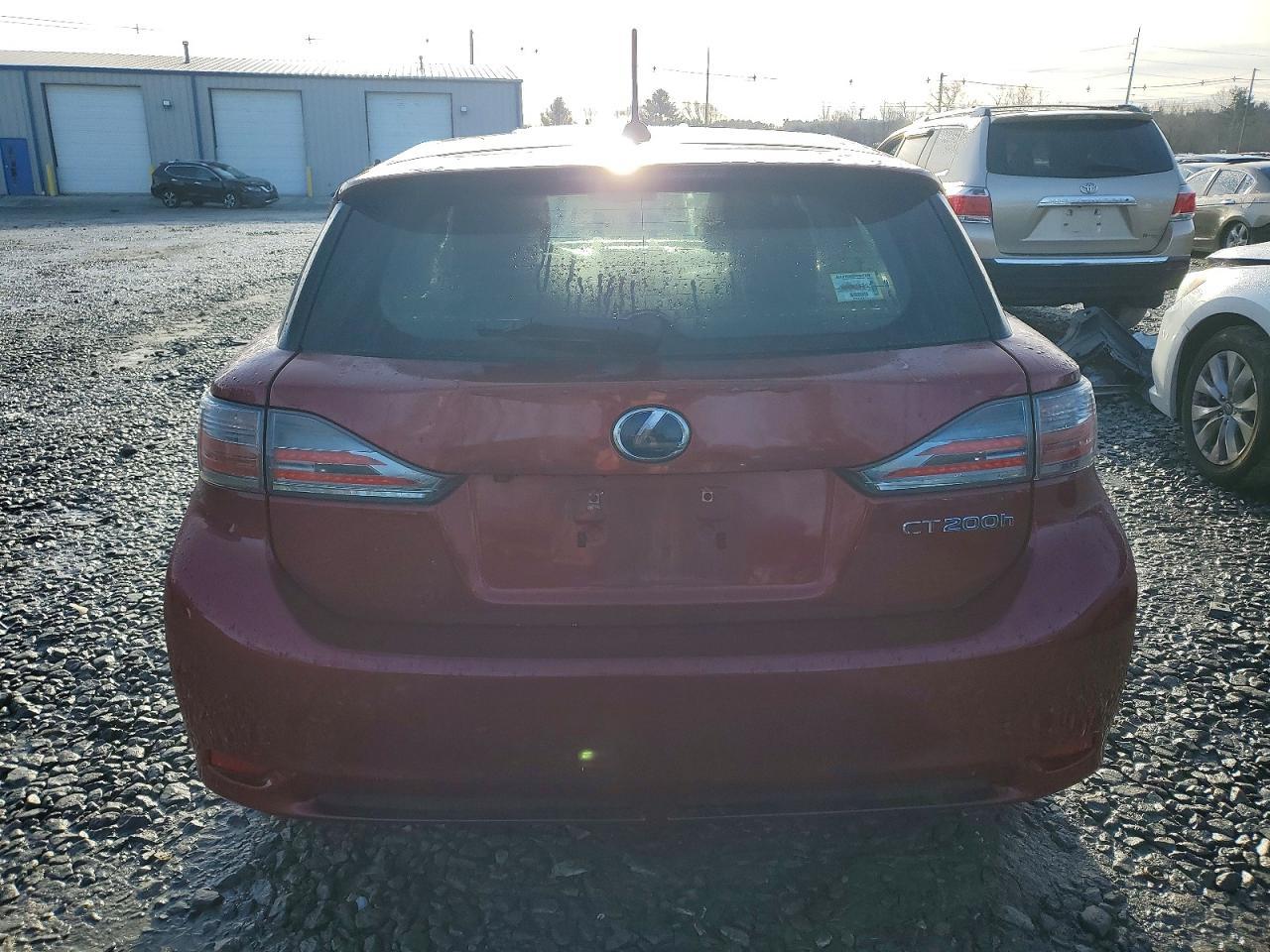 2011 LEXUS CT 200