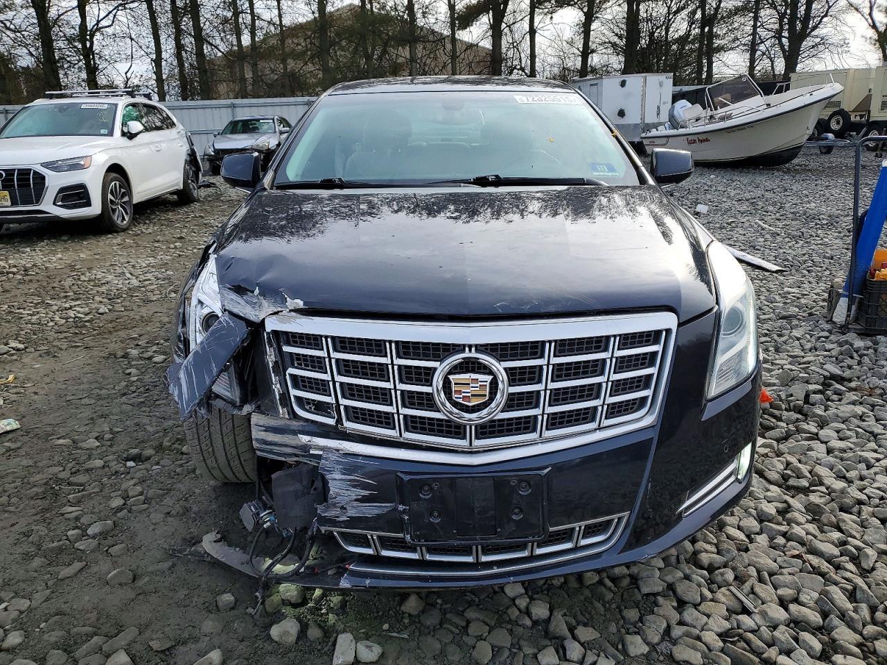 2014 CADILLAC XTS
