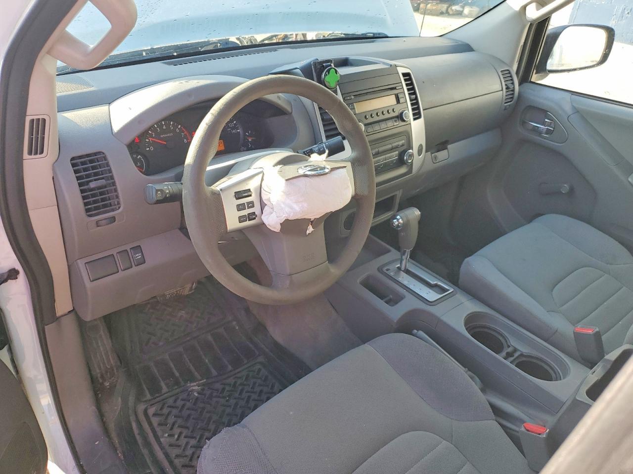 2015 NISSAN Frontier