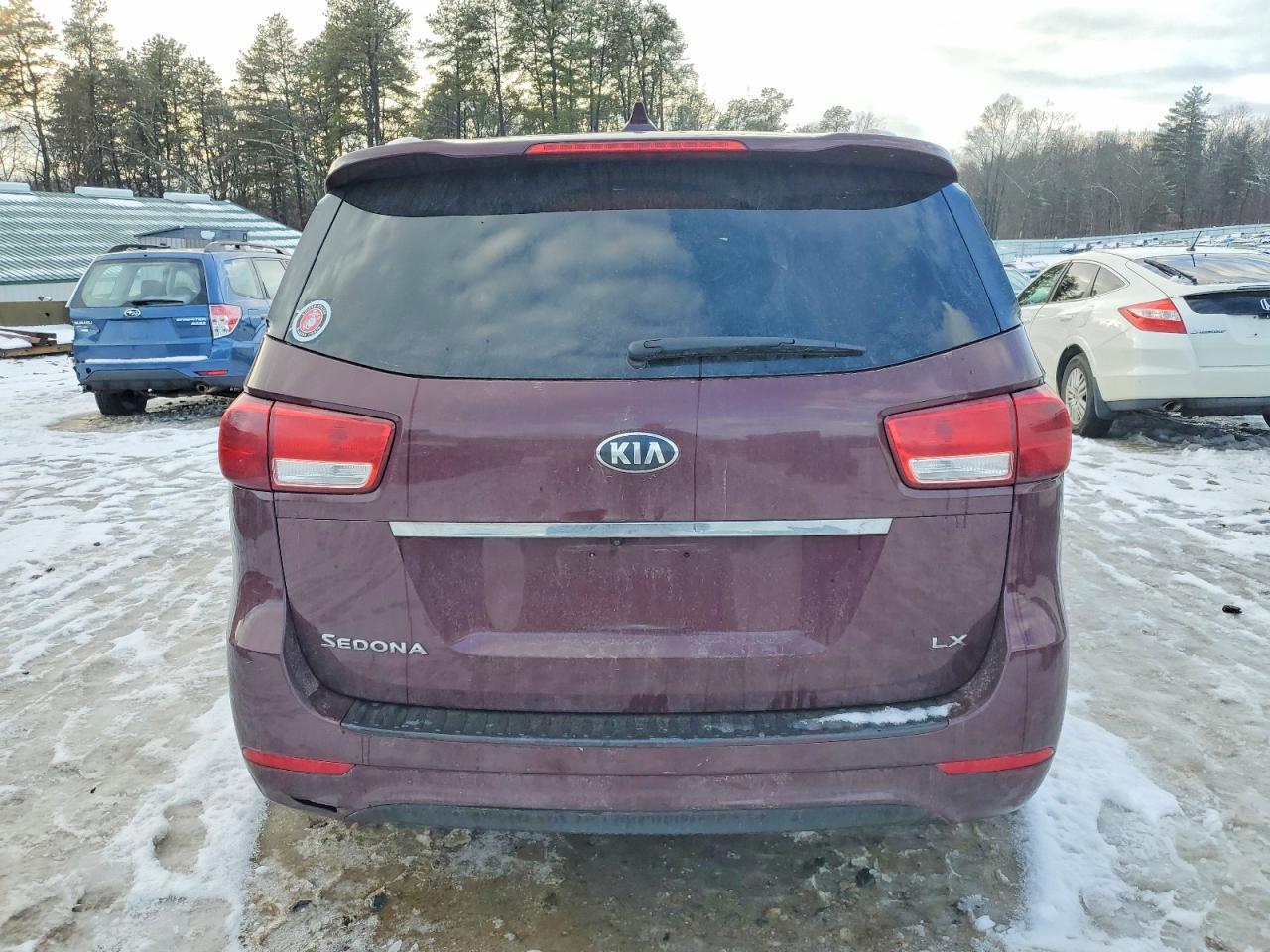 2015 KIA SEDONA