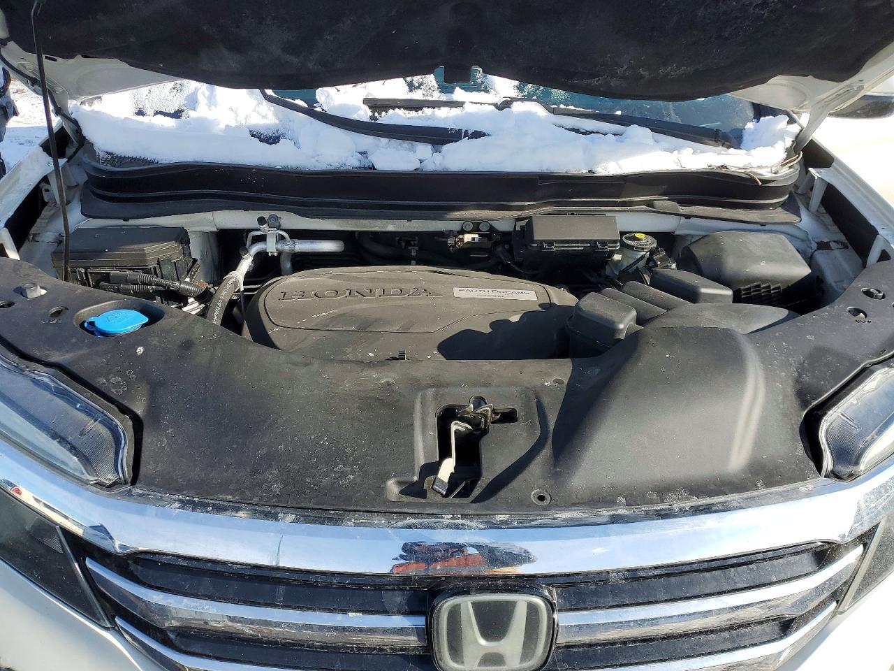 2016 HONDA PILOT