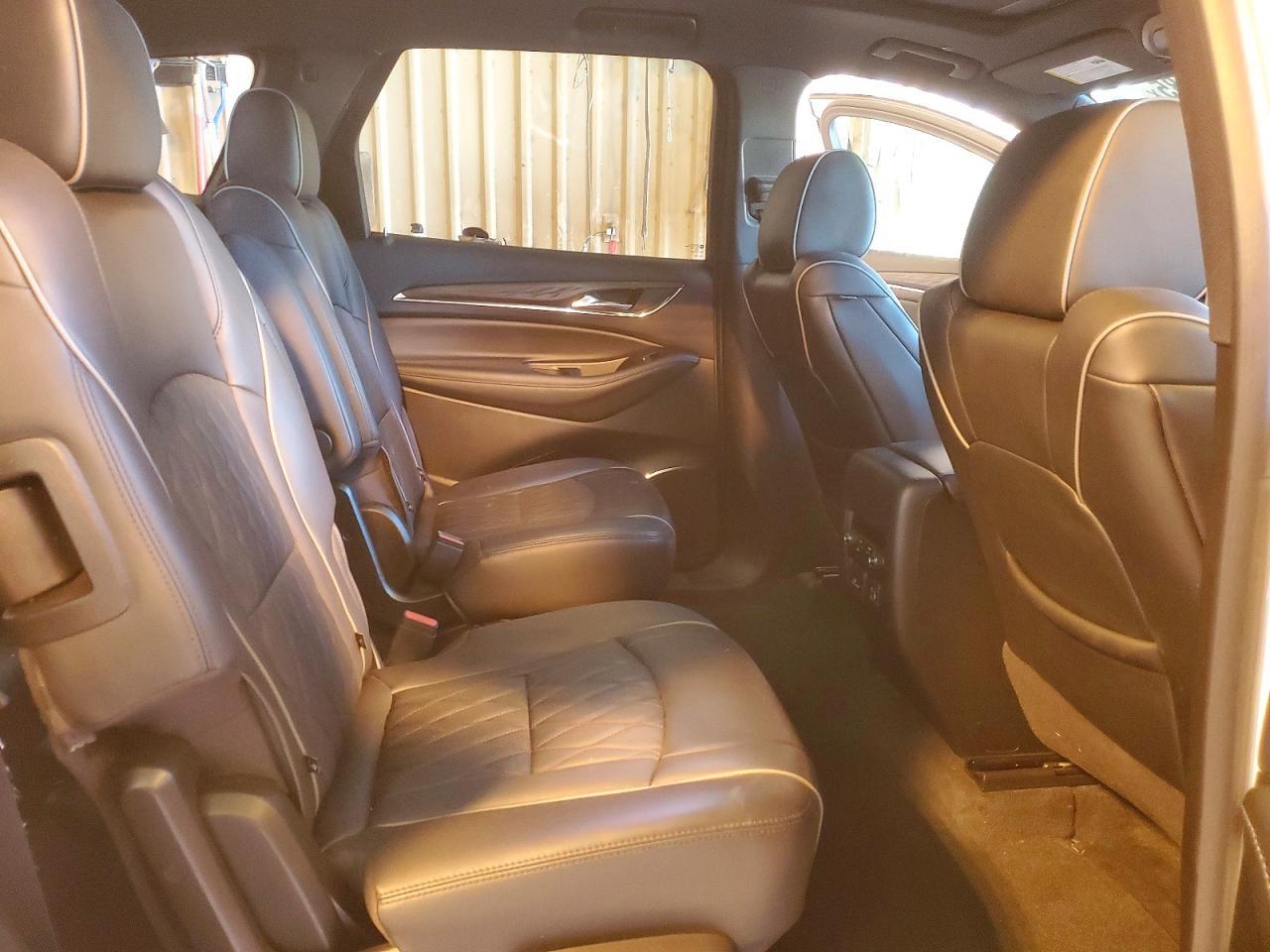 2023 BUICK ENCLAVE AVENIR