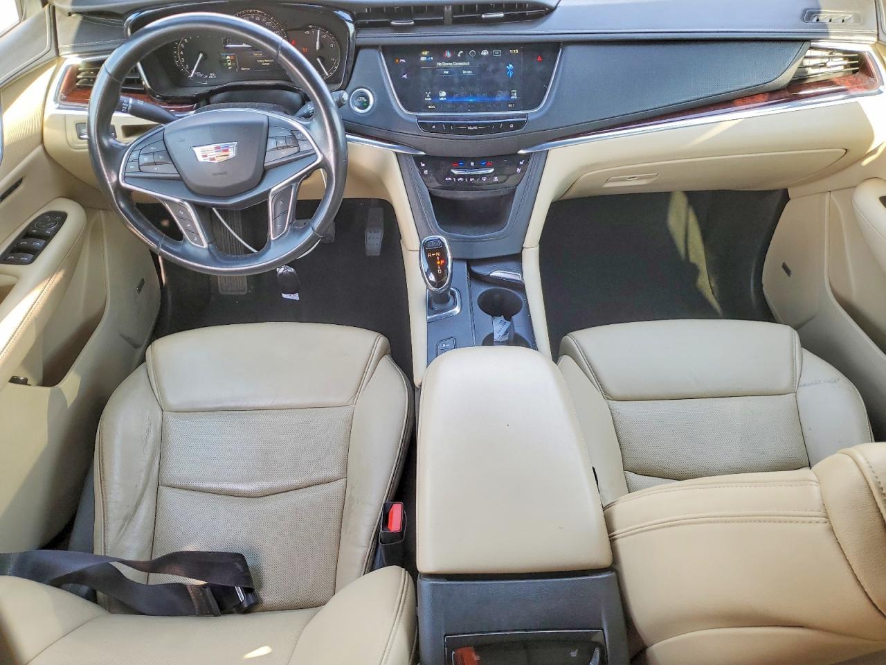 2018 CADILLAC XT5