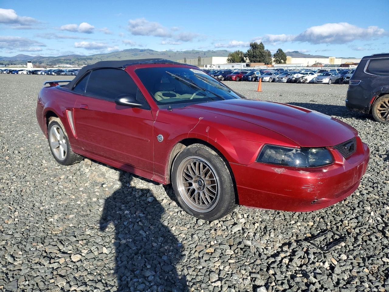 2004 FORD MUSTANG
