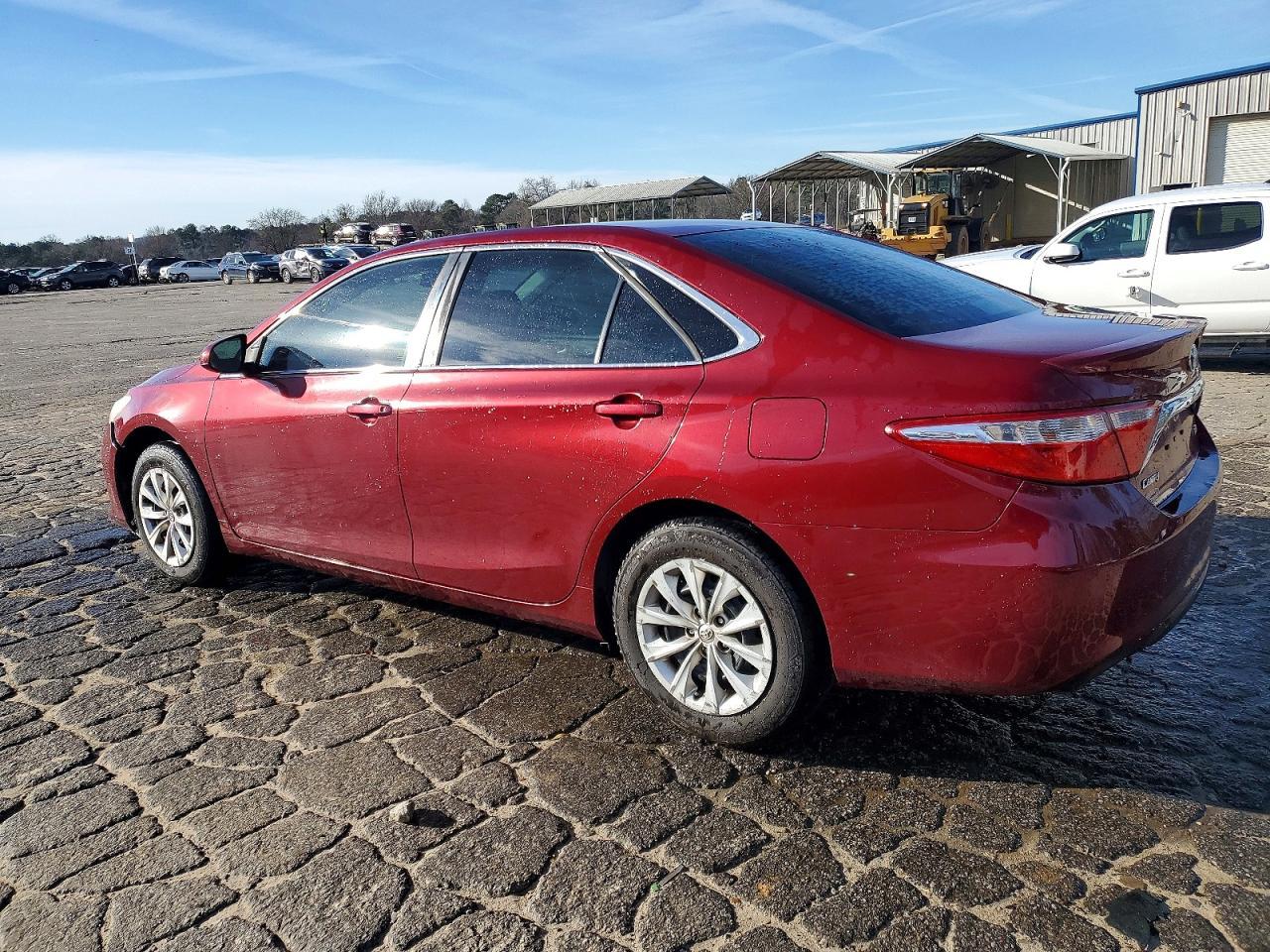 2017 TOYOTA CAMRY