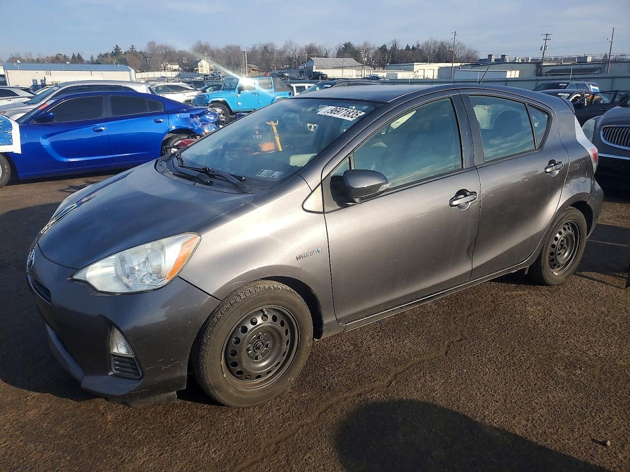2012 TOYOTA Prius c