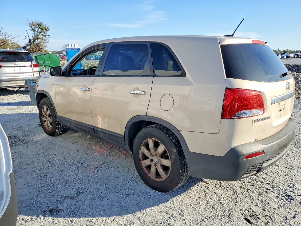 2011 KIA SORENTO