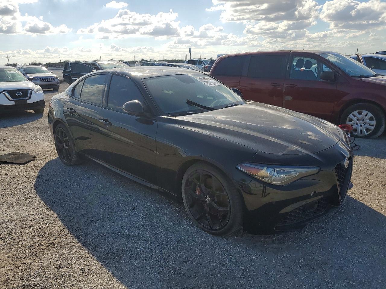 2019 ALFA ROMEO Giulia