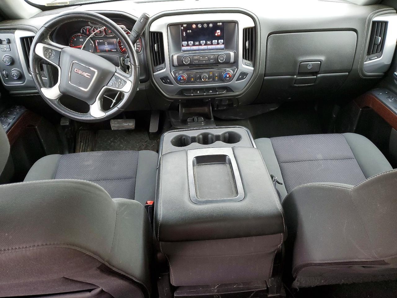 2016 GMC Sierra