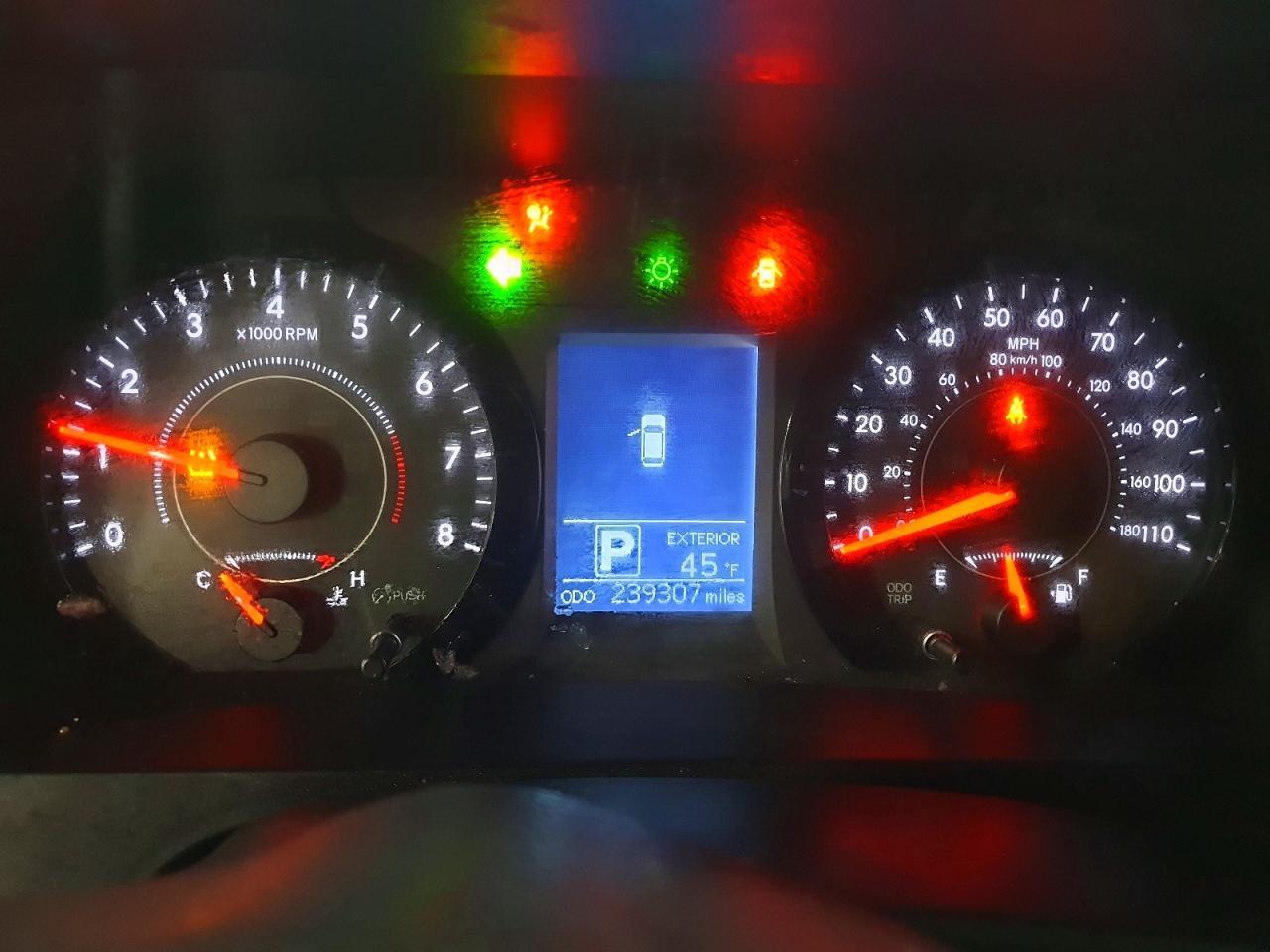 2015 TOYOTA SIENNA