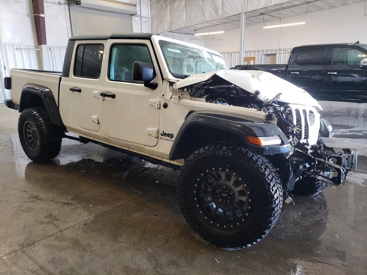 2023 JEEP Gladiator