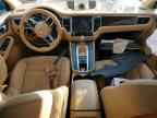 2016 PORSCHE Macan