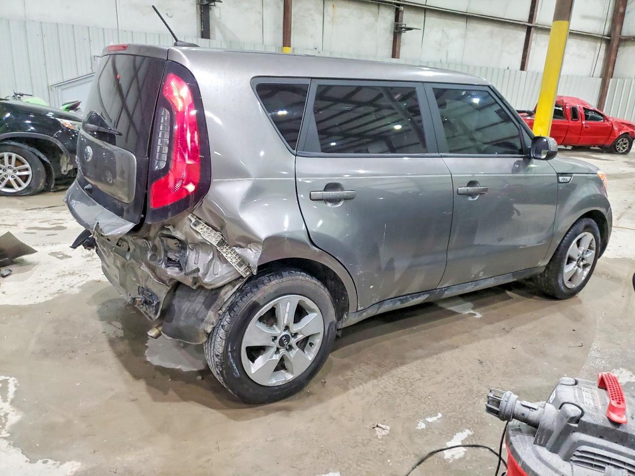 2017 KIA SOUL