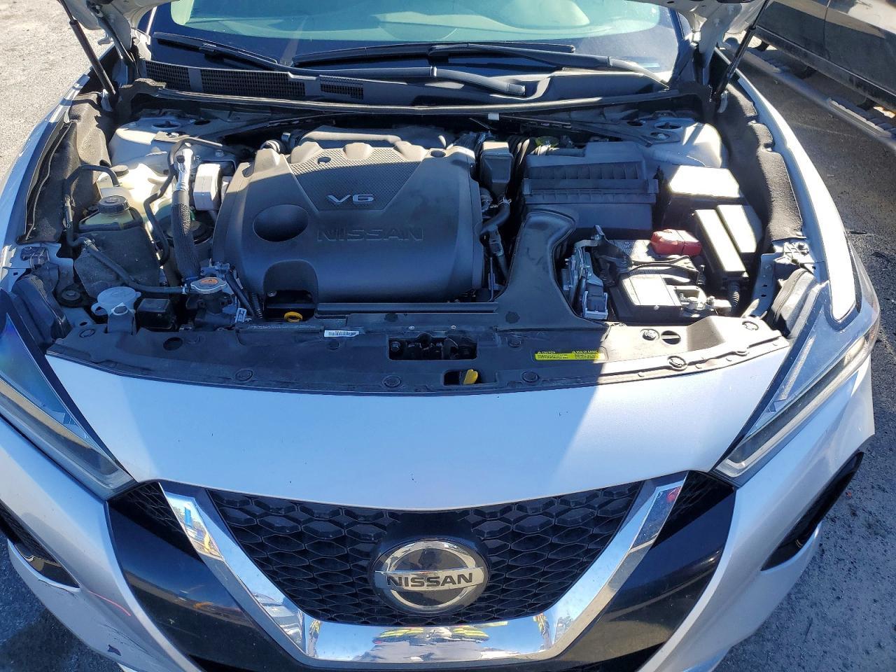 2022 NISSAN Maxima