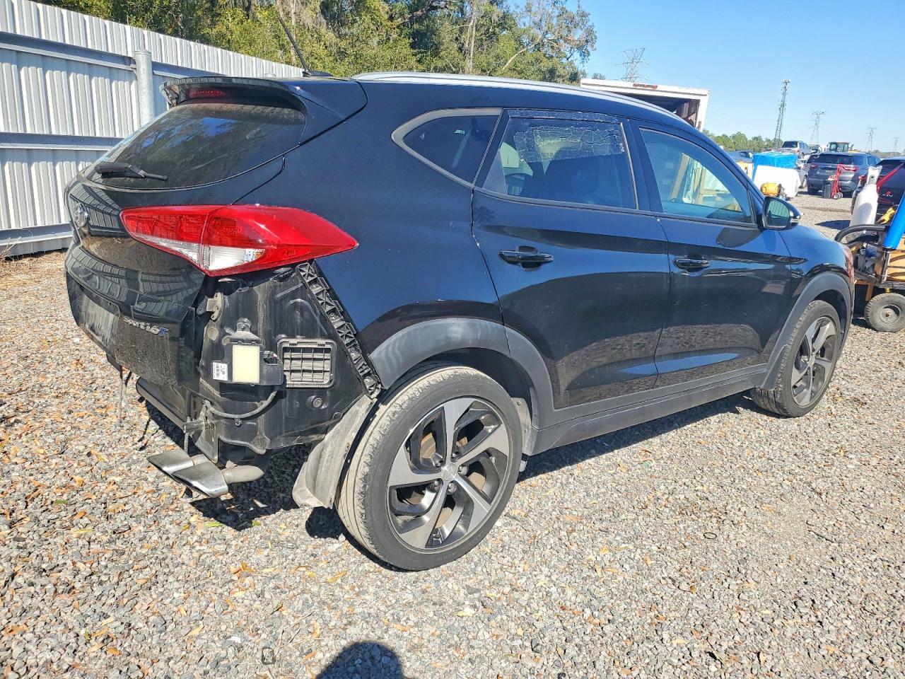 2016 HYUNDAI TUCSON