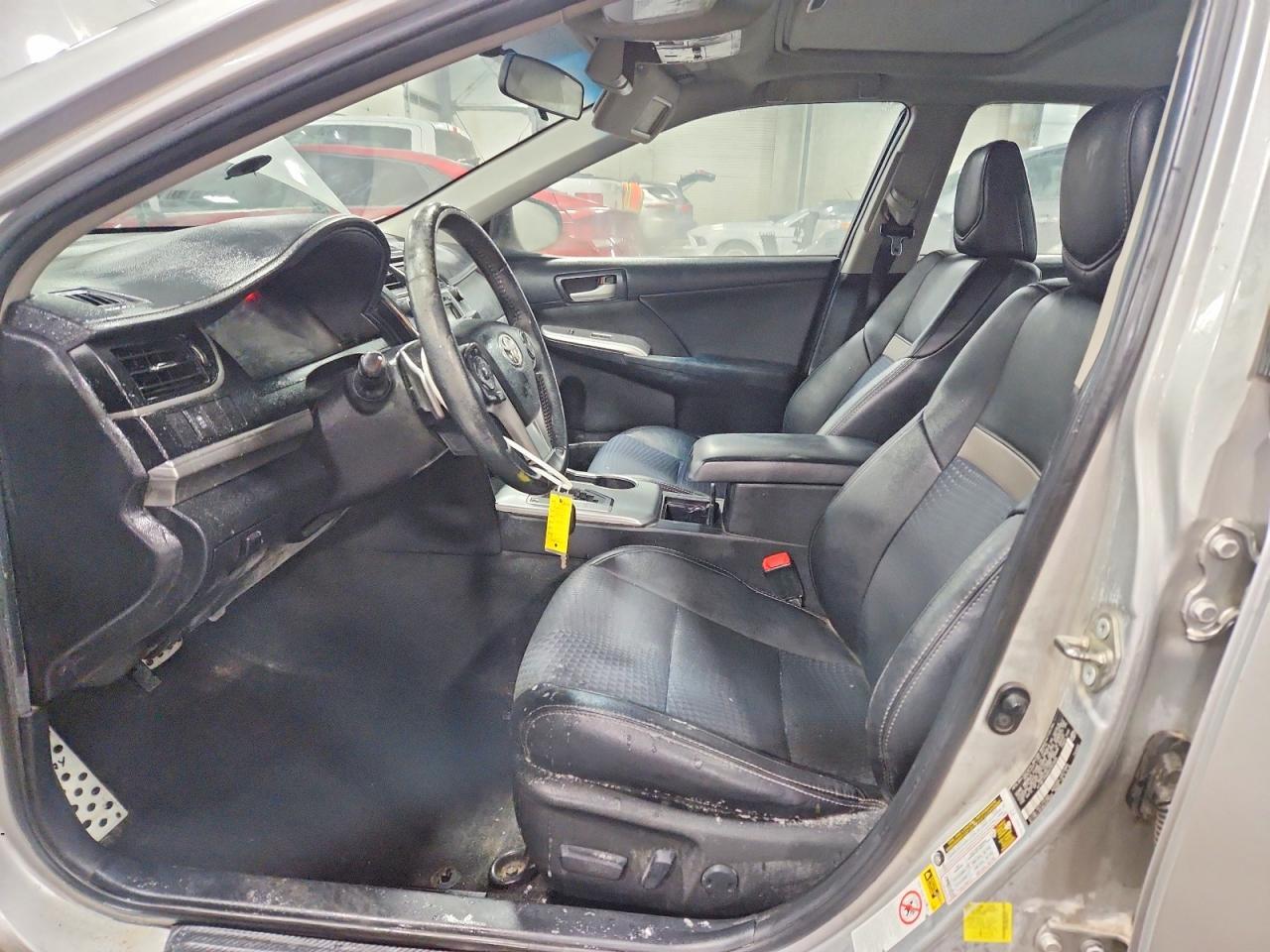 2014 TOYOTA CAMRY