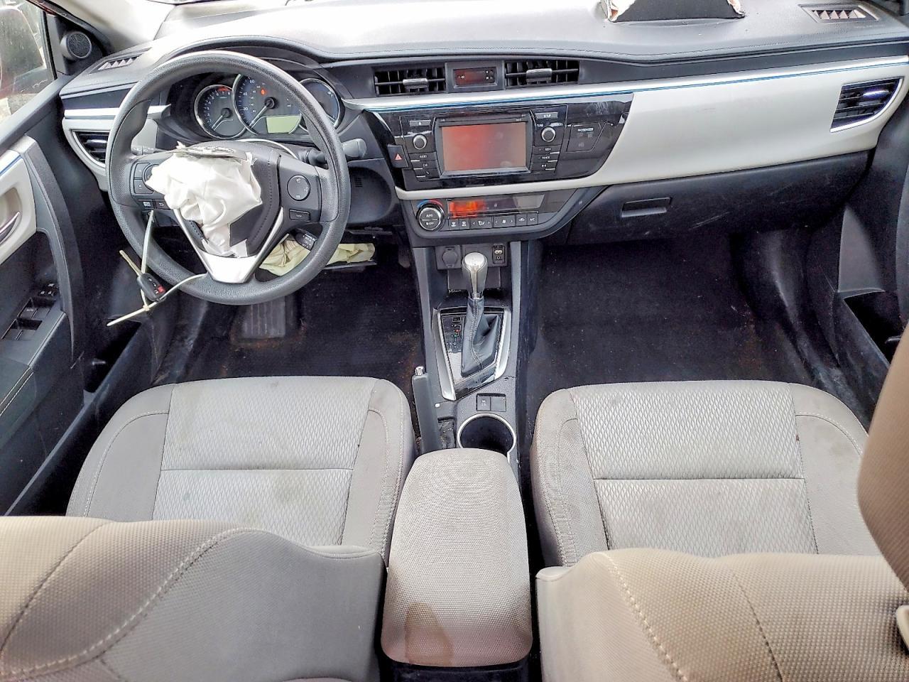2015 TOYOTA COROLLA