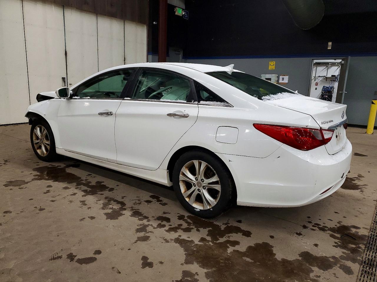 2011 HYUNDAI SONATA