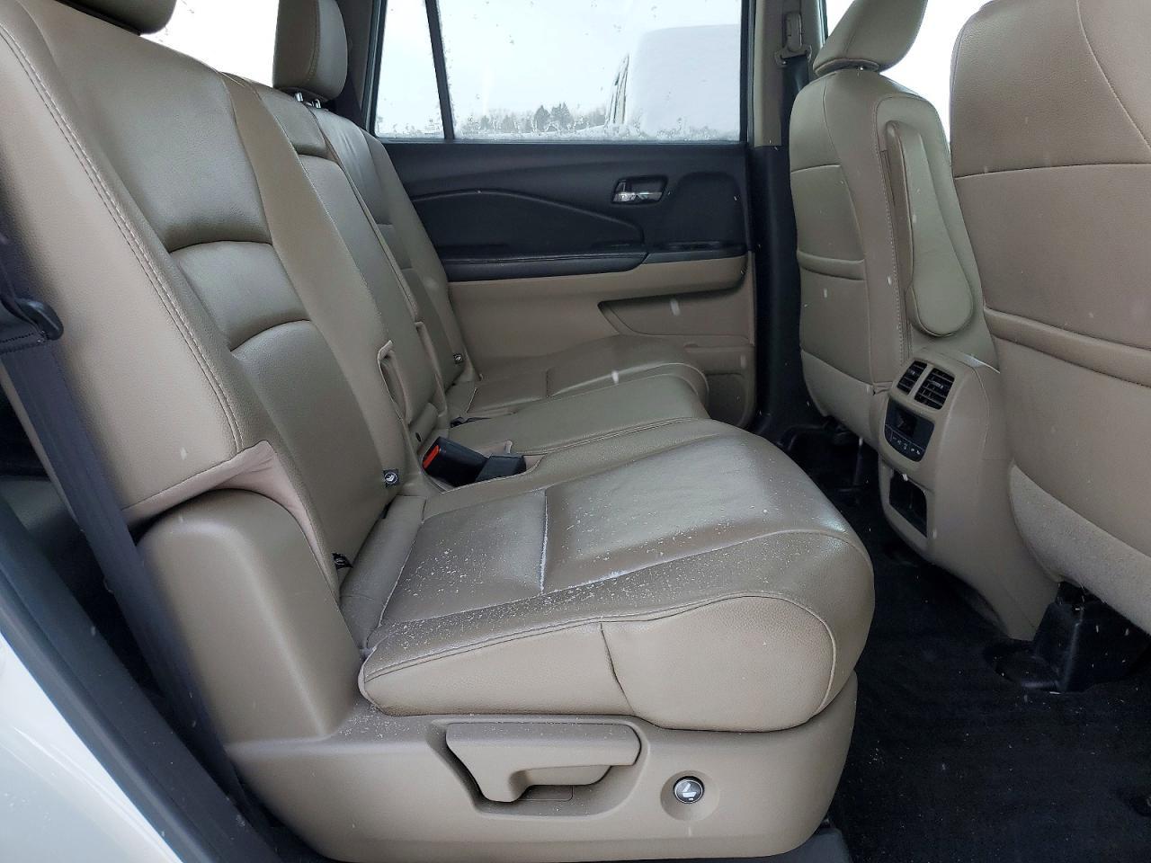 2017 HONDA PILOT