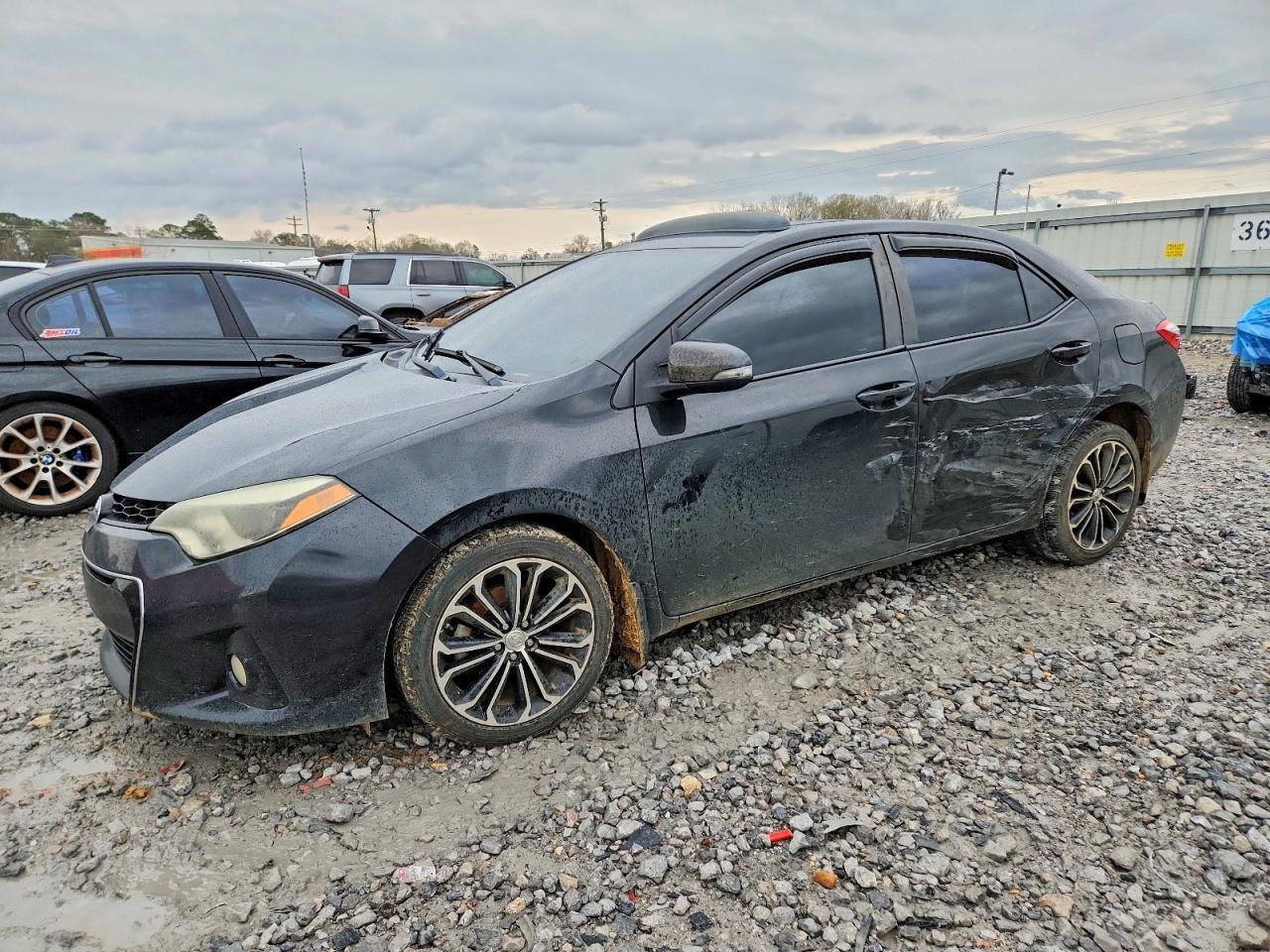 2014 TOYOTA COROLLA