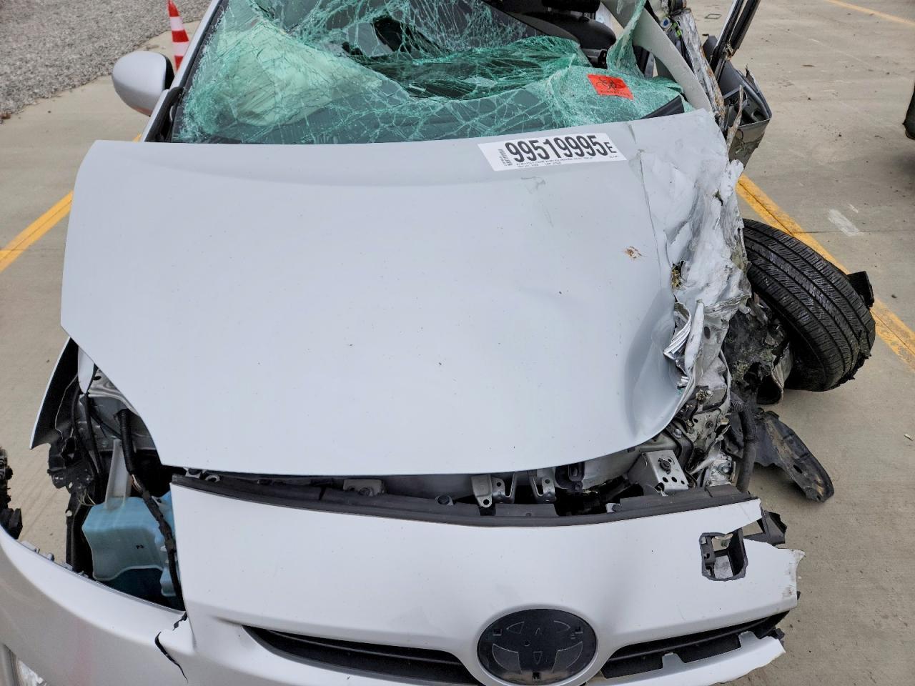 2011 TOYOTA PRIUS