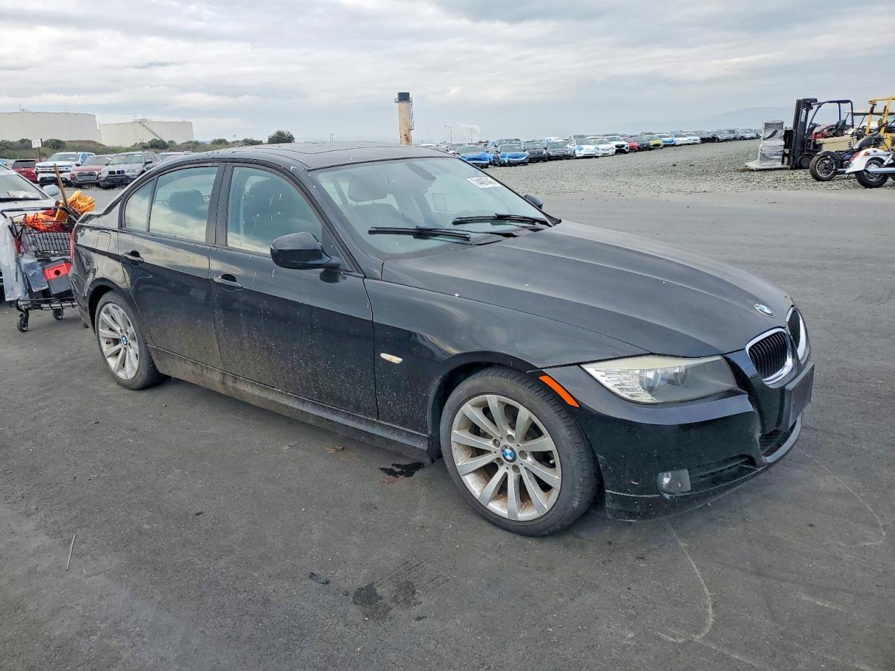 2011 BMW 3 SERIES