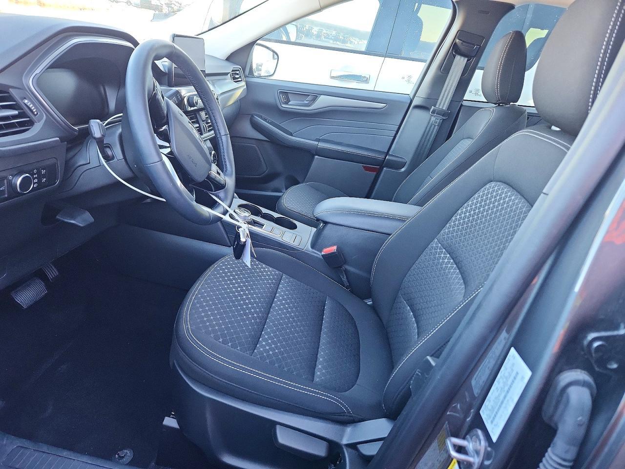 2025 FORD ESCAPE