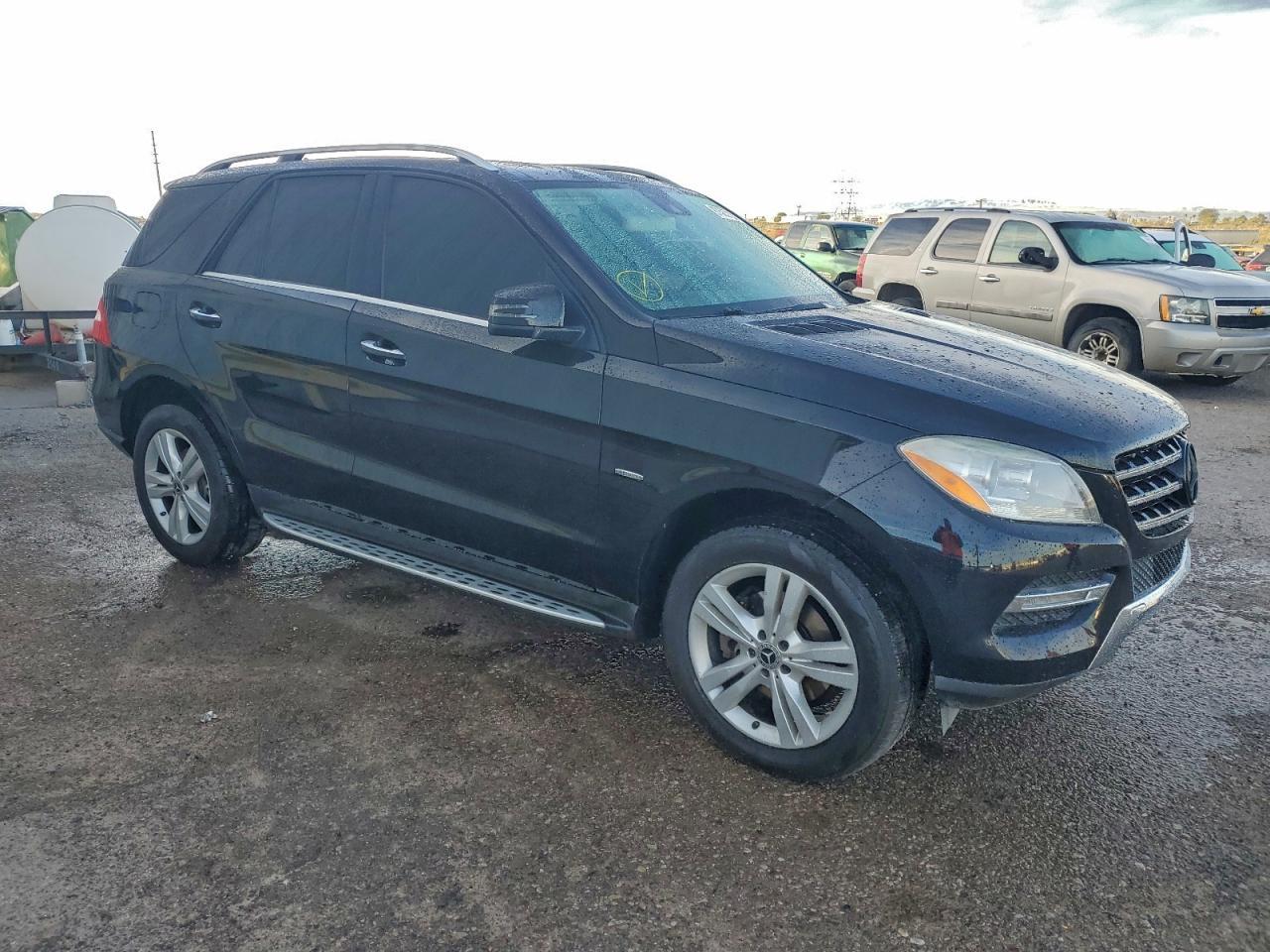 2012 MERCEDES-BENZ ML-Class