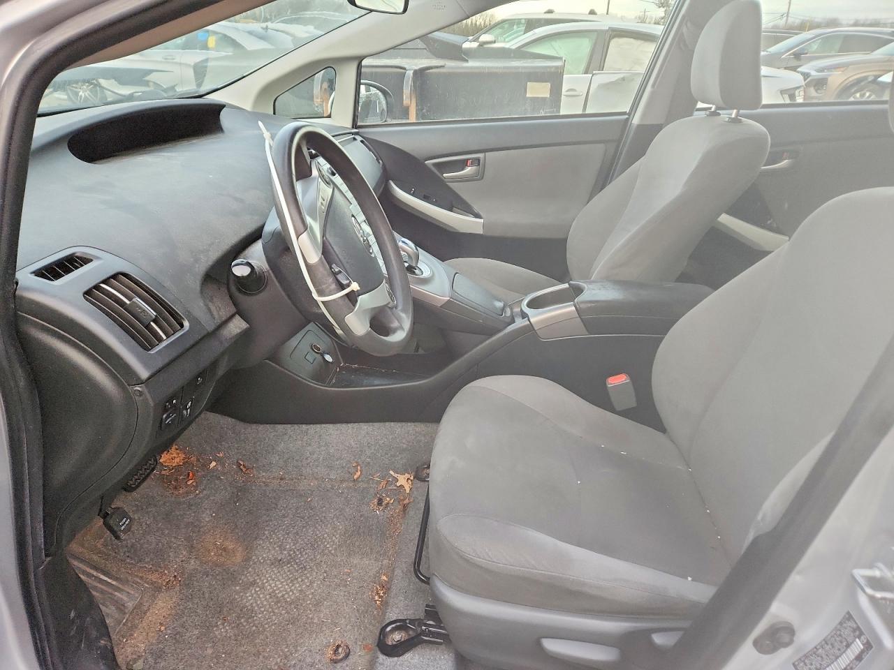 2015 TOYOTA PRIUS