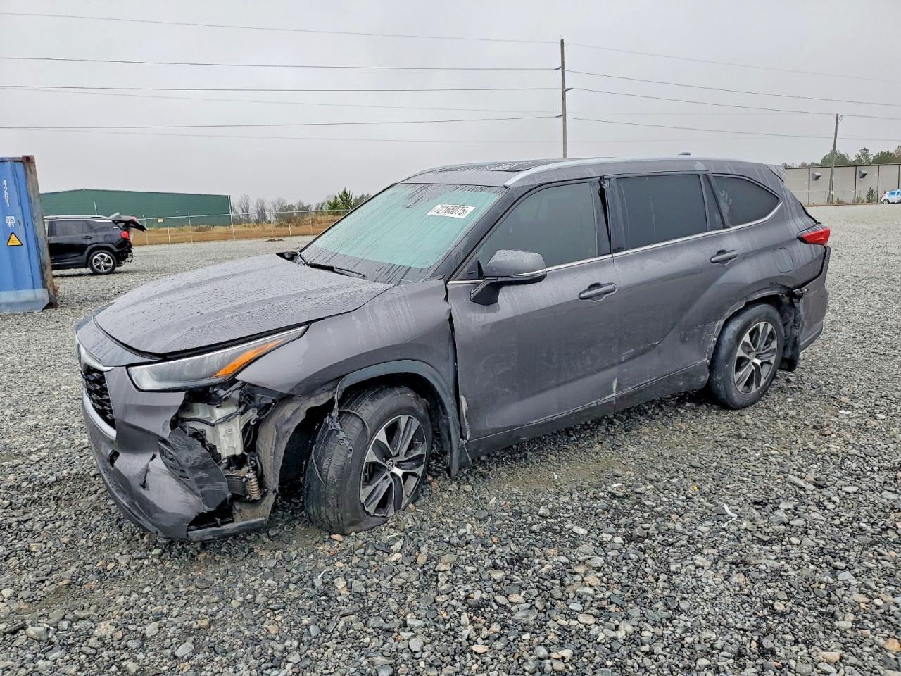 2022 TOYOTA HIGHLANDER