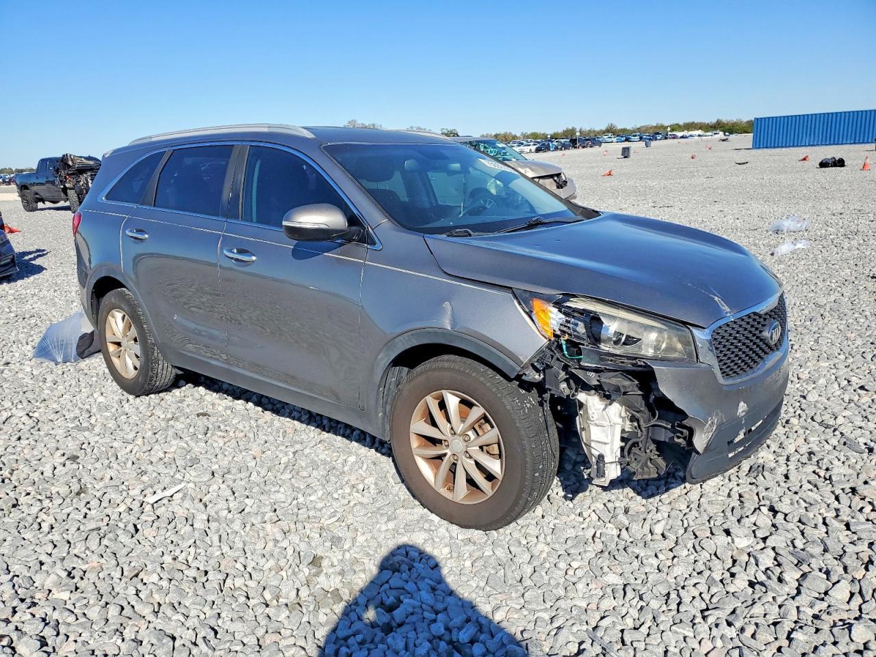 2016 KIA SORENTO