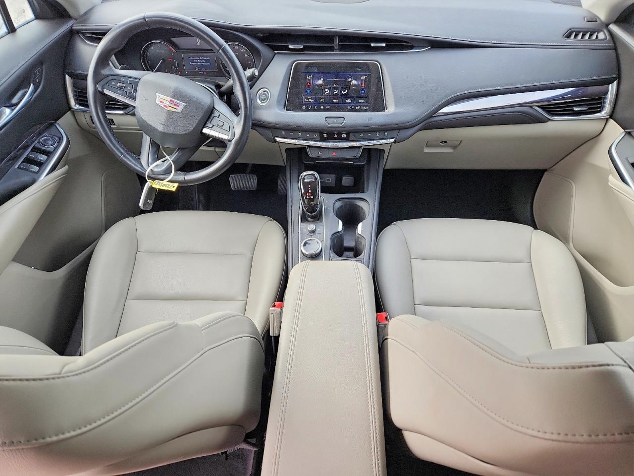 2027 CADILLAC XT4