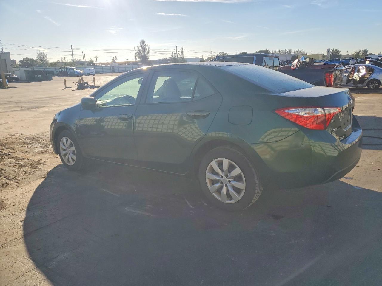 2016 TOYOTA COROLLA