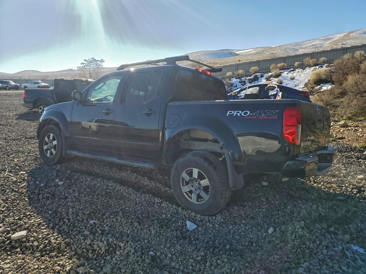 2011 NISSAN Frontier