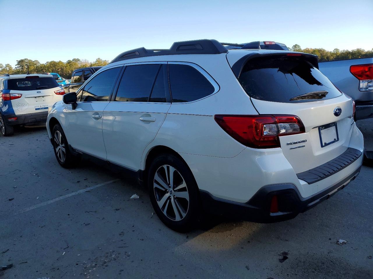 2019 SUBARU Outback