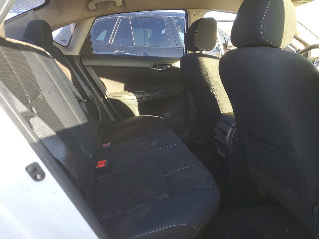 2016 NISSAN SENTRA