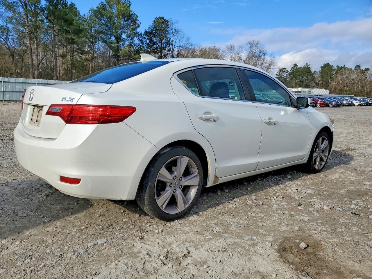 2014 ACURA ILX