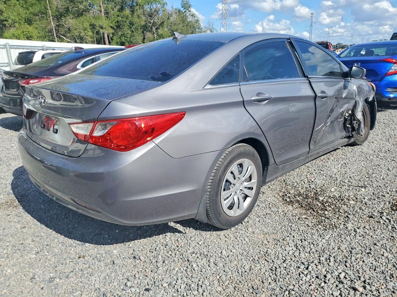 2012 HYUNDAI SONATA