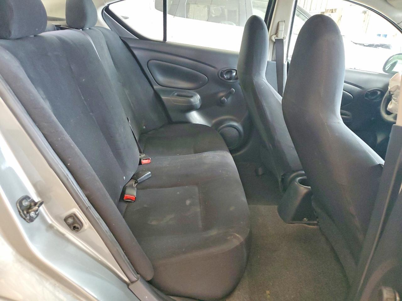 2013 NISSAN VERSA