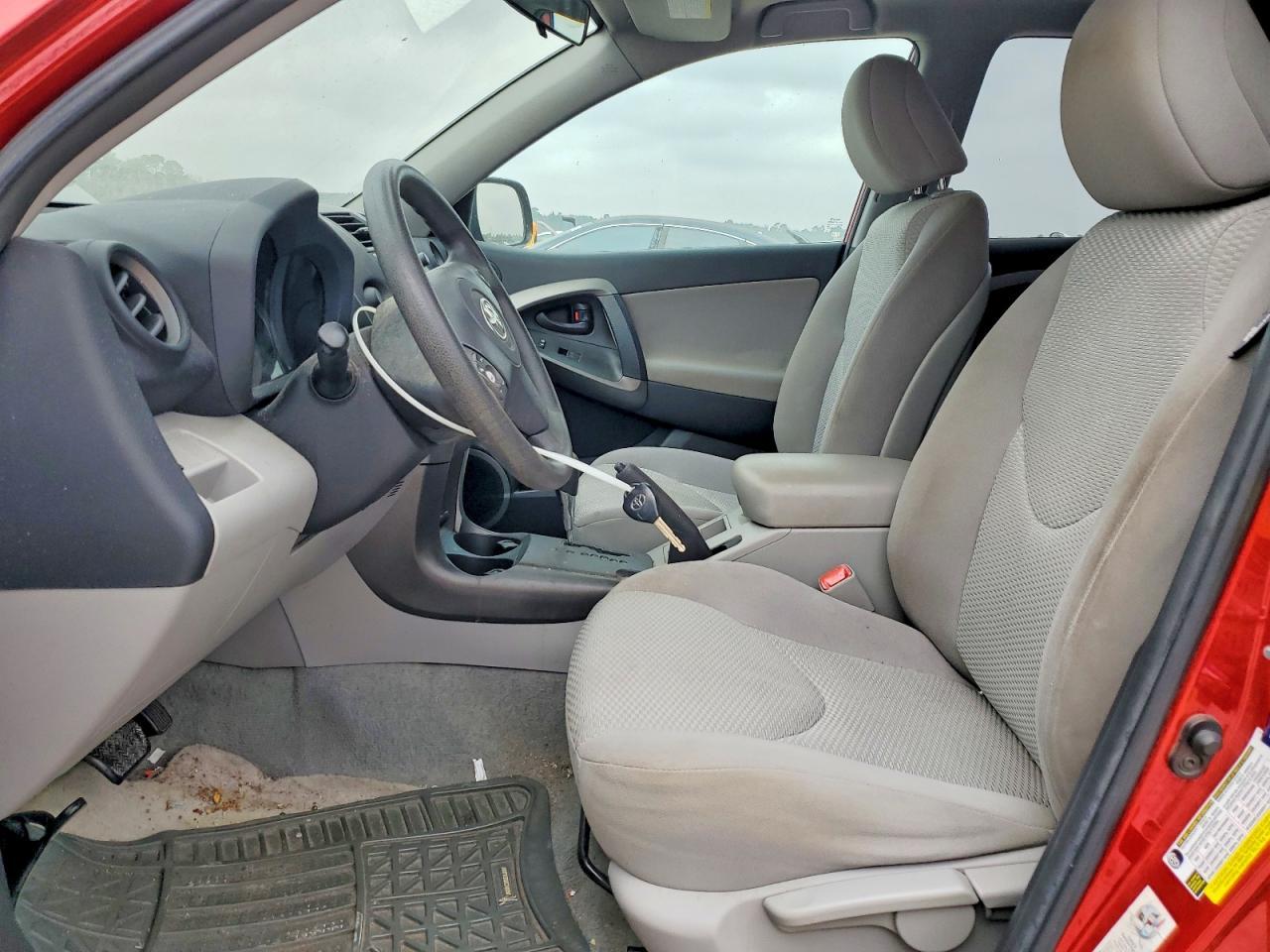2011 TOYOTA RAV4