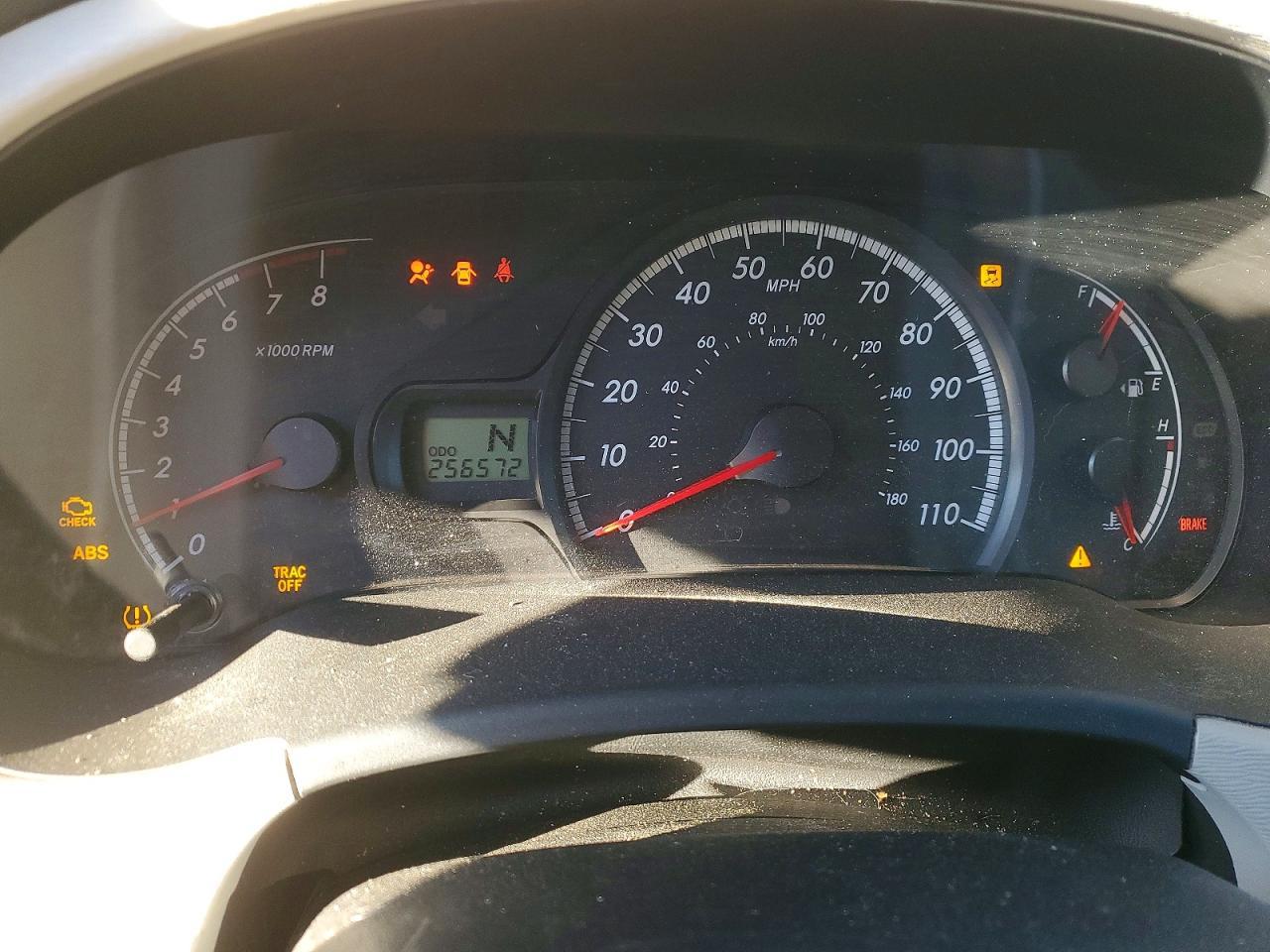 2013 TOYOTA SIENNA