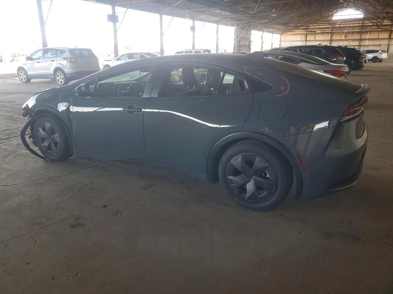 2024 TOYOTA PRIUS