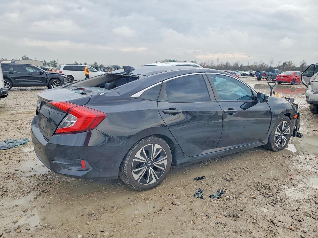 2017 HONDA CIVIC