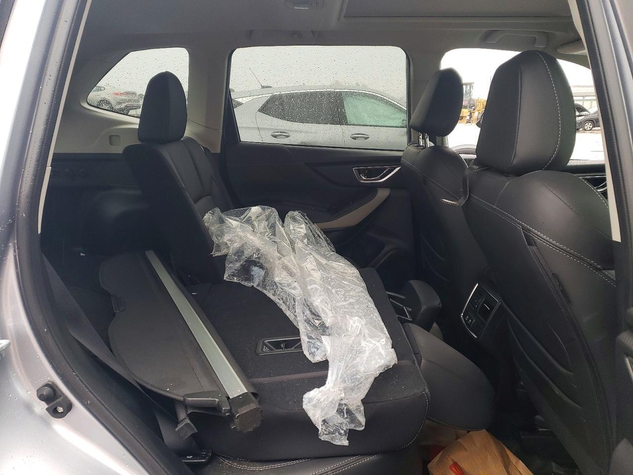 2024 SUBARU FORESTER