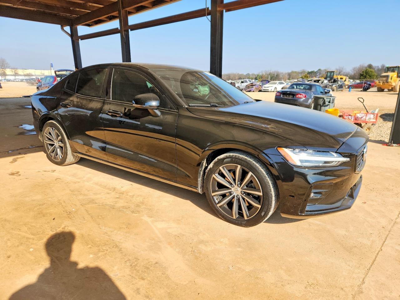 2022 VOLVO S60