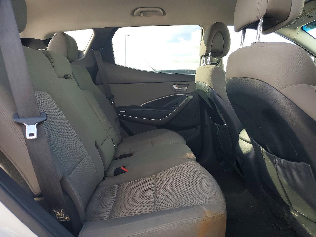 2016 HYUNDAI SANTA FE