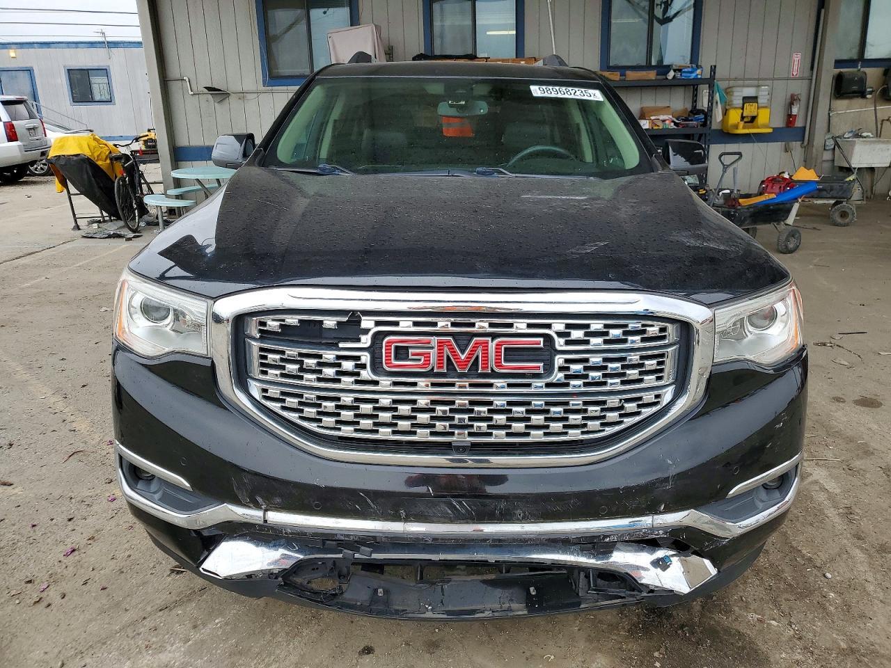 2017 GMC ACADIA